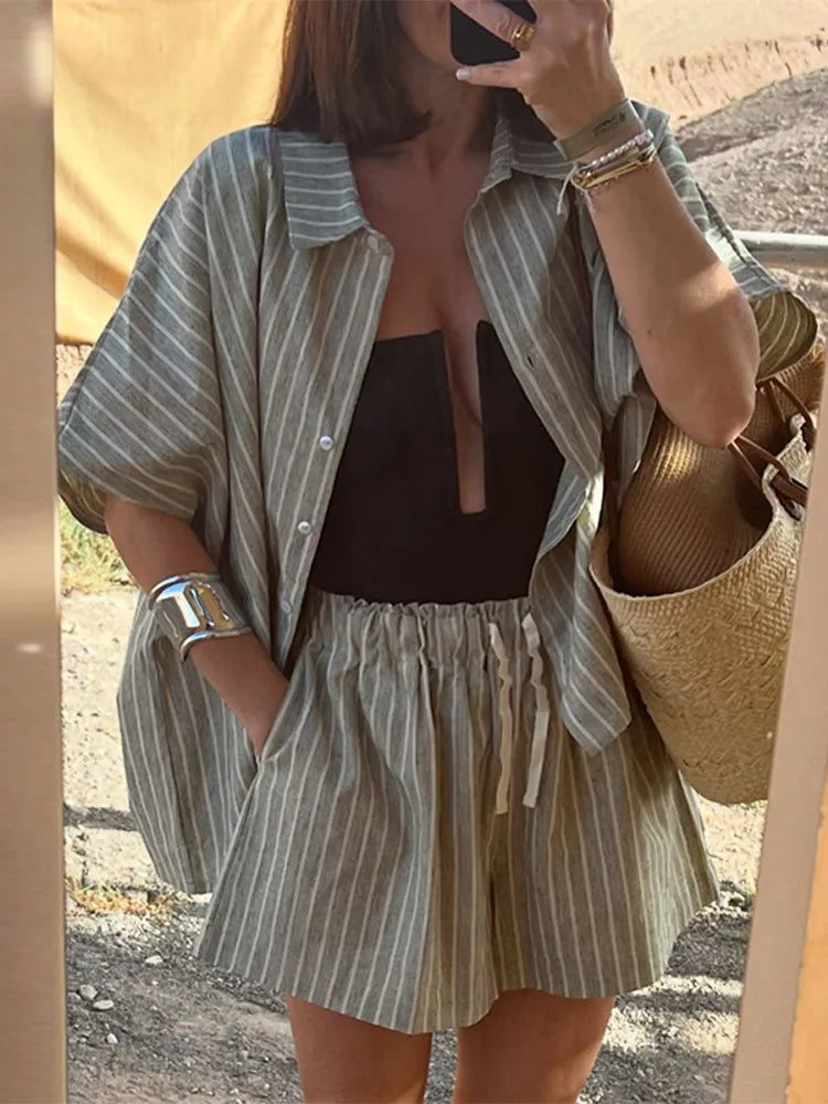 CASUAL SUIT