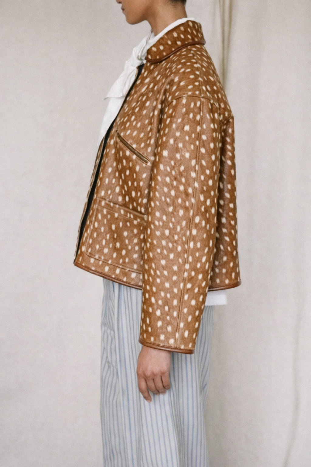 TEXTURED CROPPED  JACKET