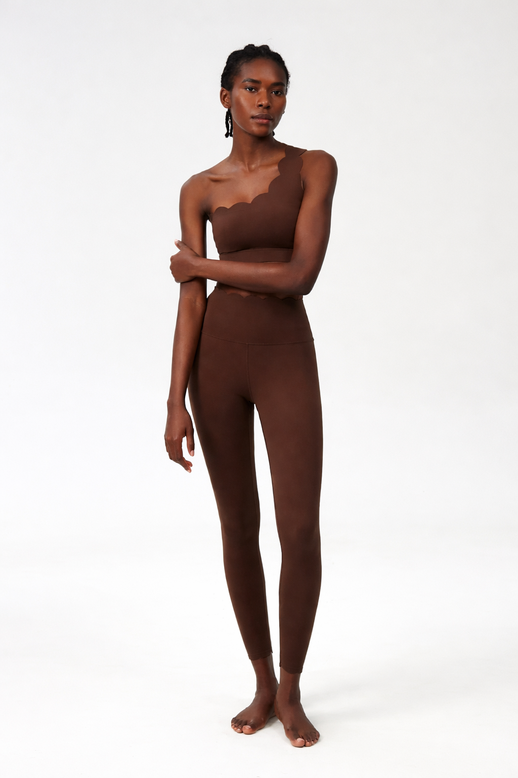 SCALLOPED ONE-SHOULDER ACTIVE SET