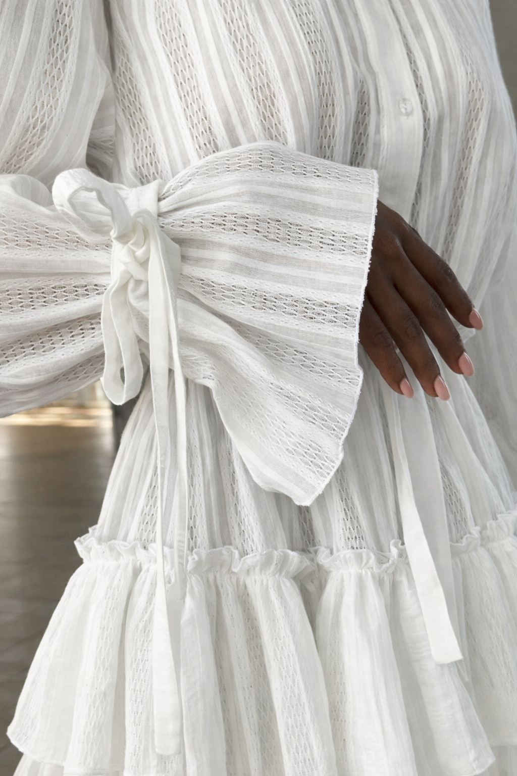 LOOSE-FIT RUFFLED MINI DRESS