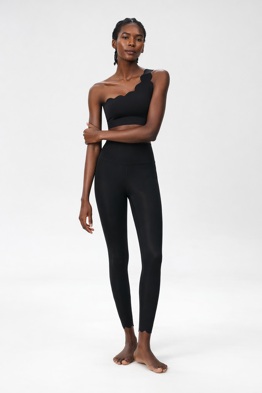 SCALLOPED ONE-SHOULDER ACTIVE SET