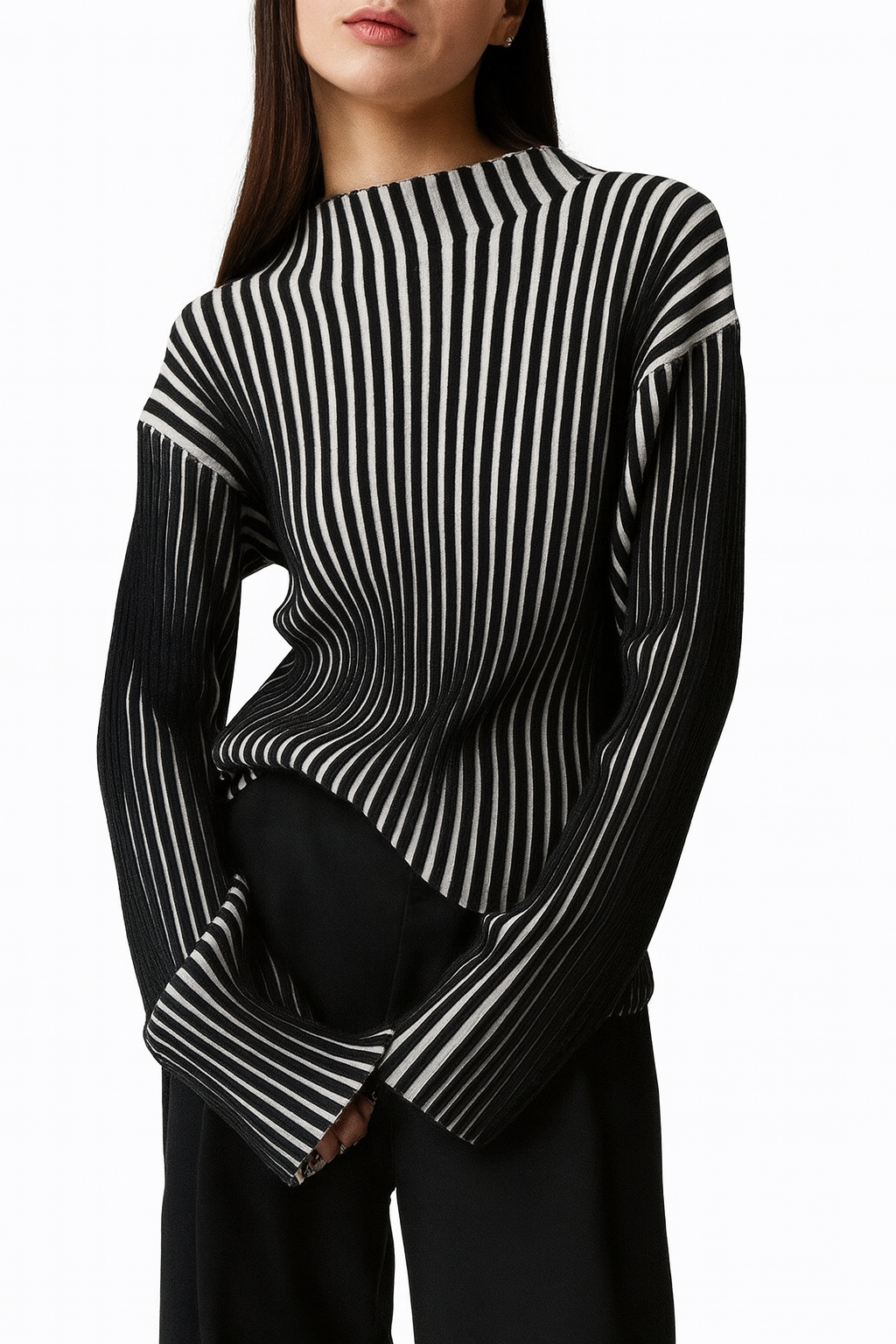 CONTOUR RIBBED SWEATER