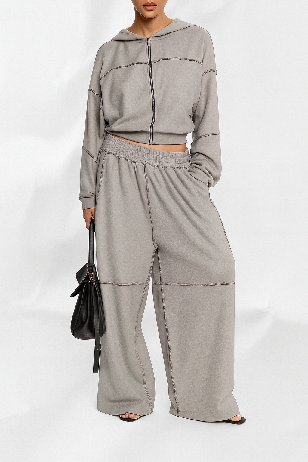 DECONSTRUCTION TRACSUIT