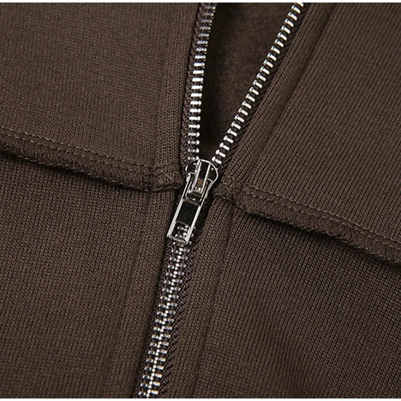 DECONSTRUCTION TRACSUIT